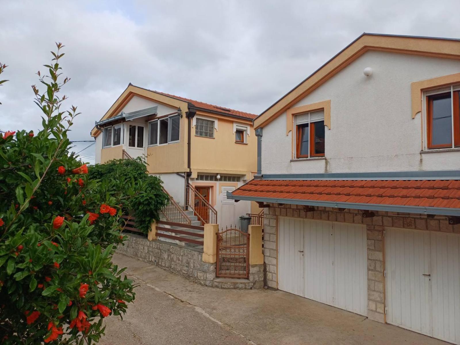 Apartments For Friends Trebinje Luaran gambar