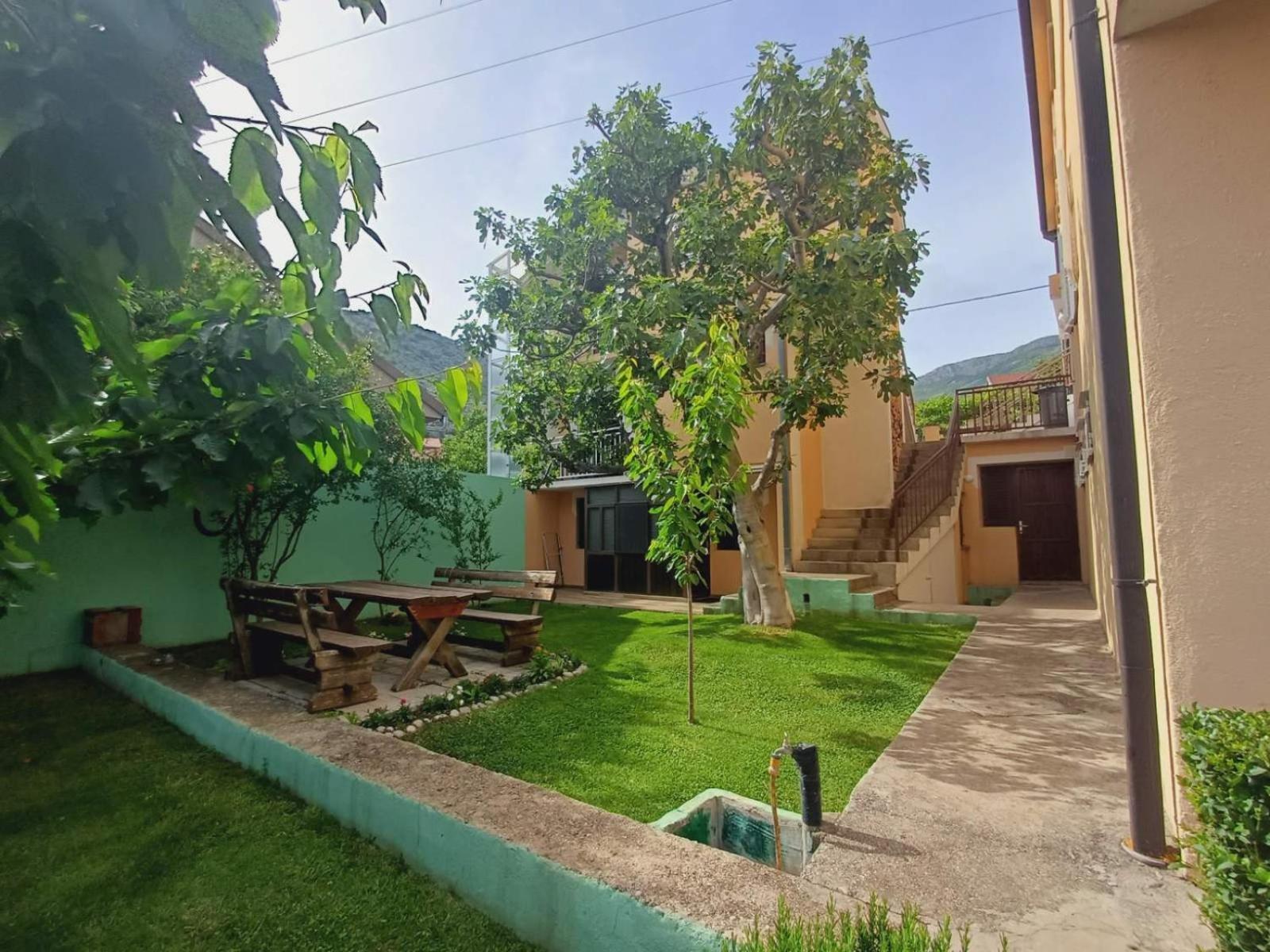 Apartments For Friends Trebinje Luaran gambar