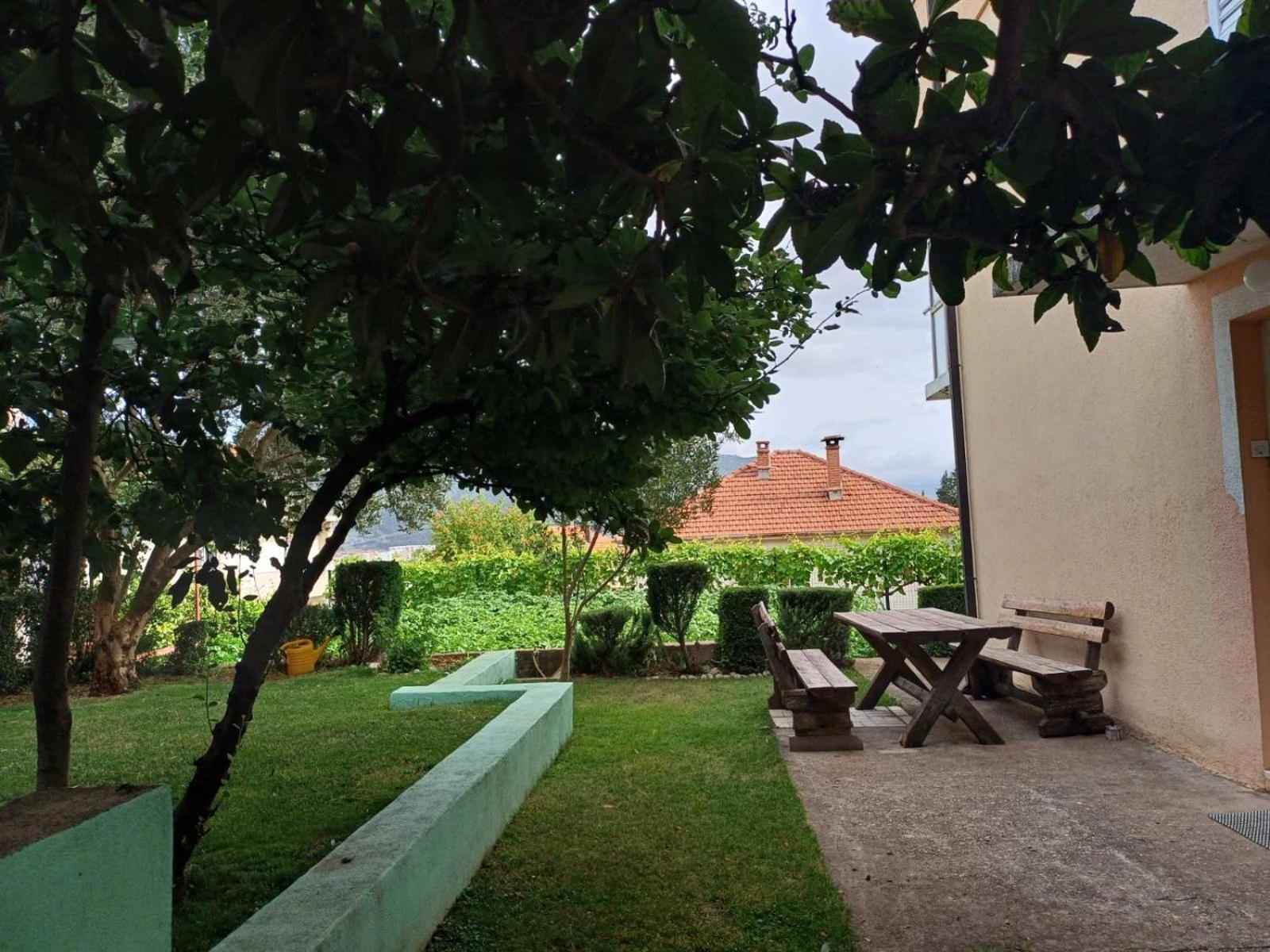 Apartments For Friends Trebinje Luaran gambar